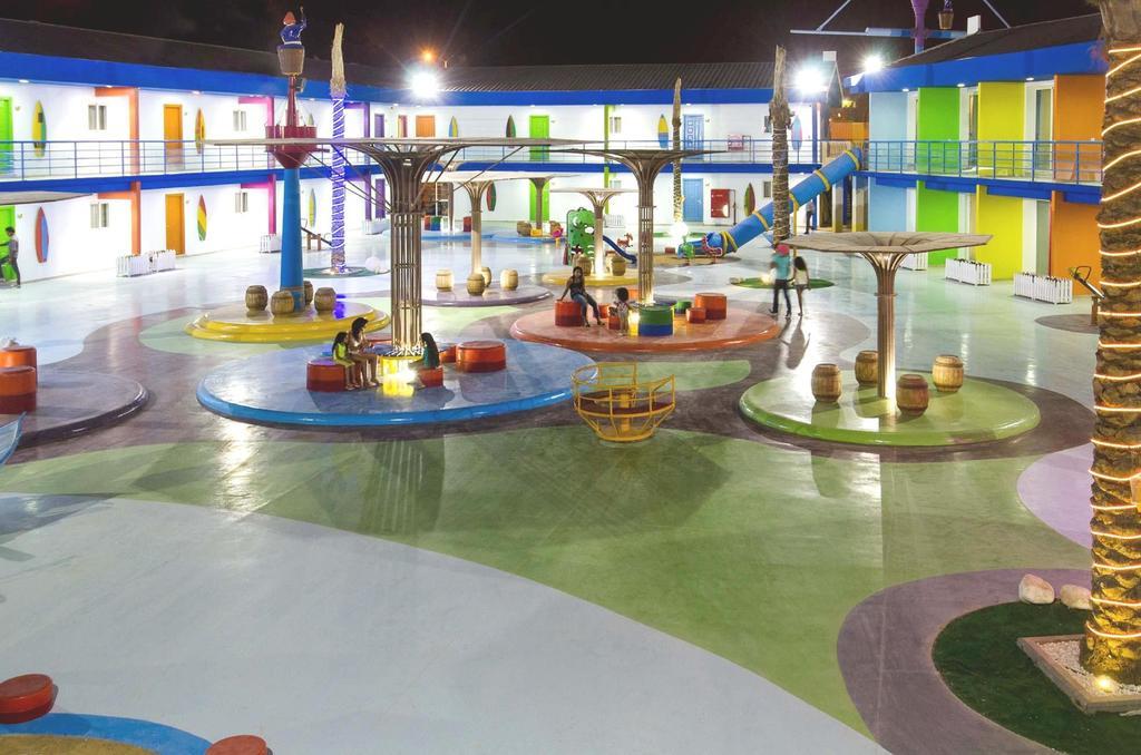 Swiss Inn Teda Hotel & Aqua Park 아인 수크나 객실 사진