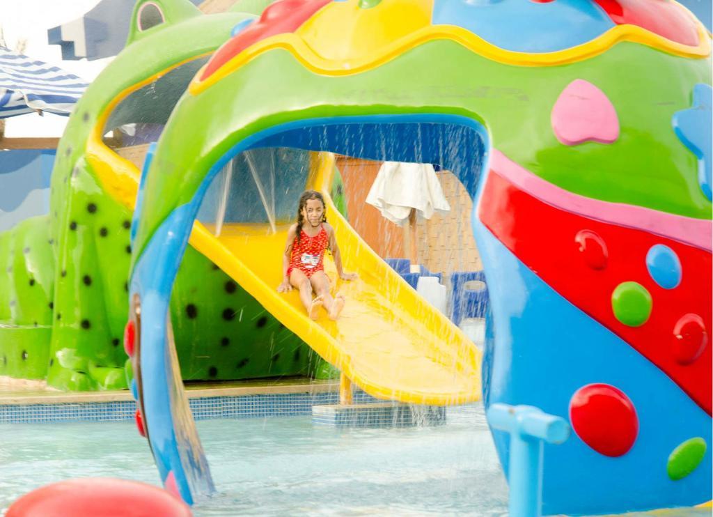 Swiss Inn Teda Hotel & Aqua Park 아인 수크나 외부 사진