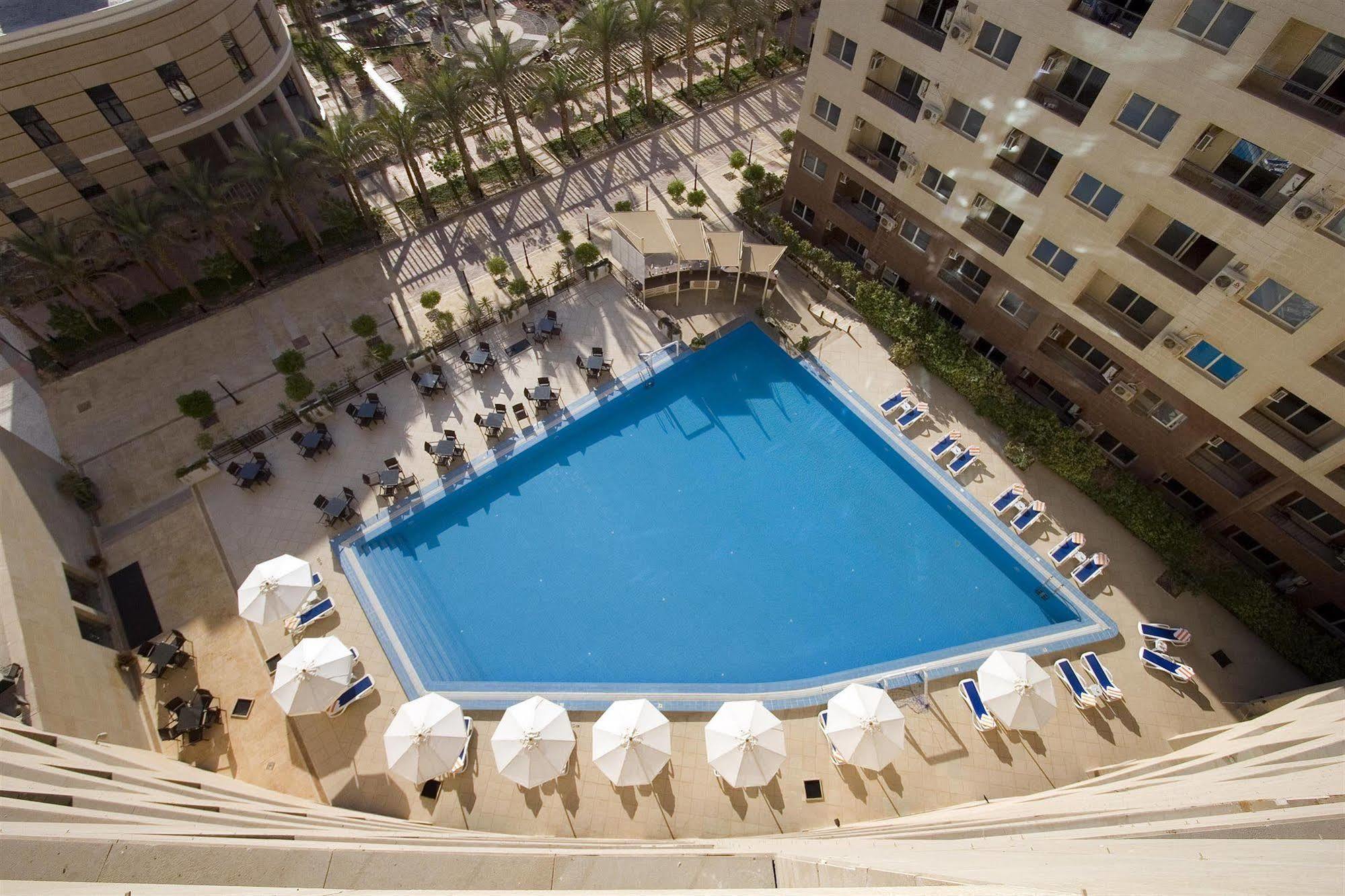 Swiss Inn Teda Hotel & Aqua Park 아인 수크나 외부 사진